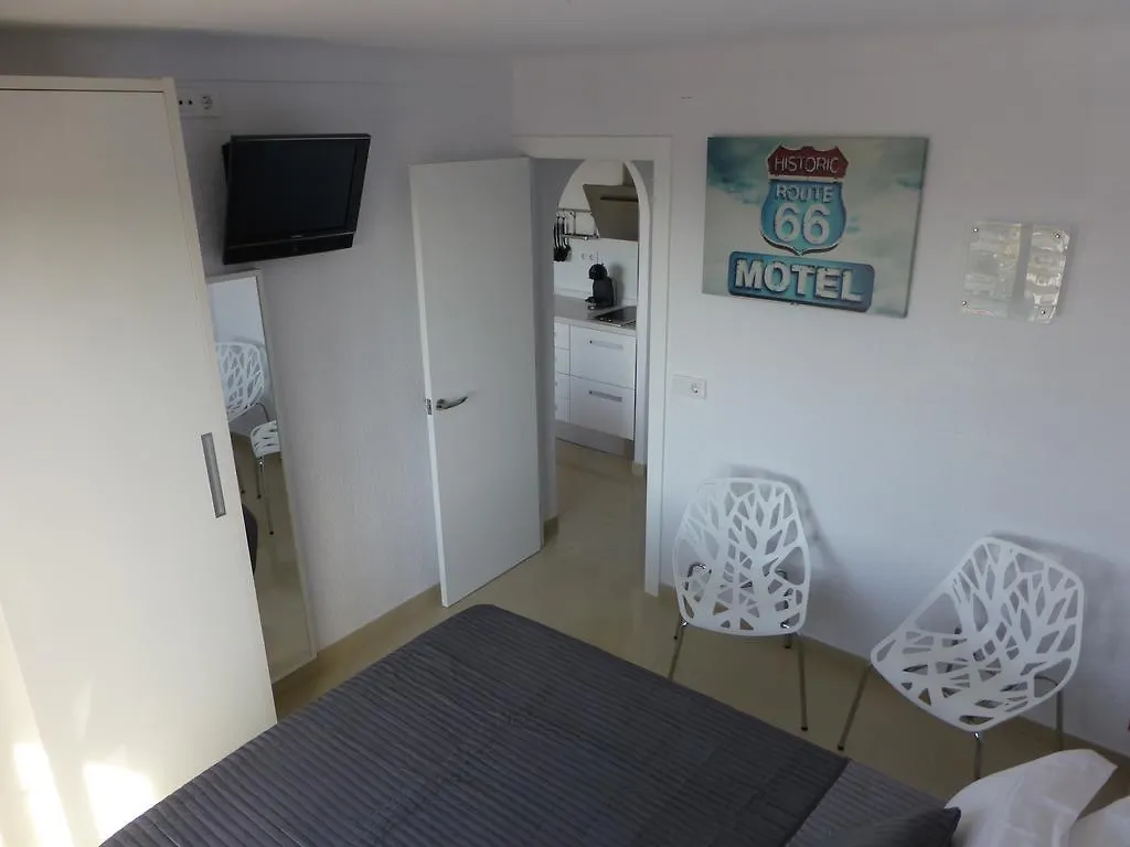 Apartamento Empuriabrava Sylvia Daire 0*,  İspanya